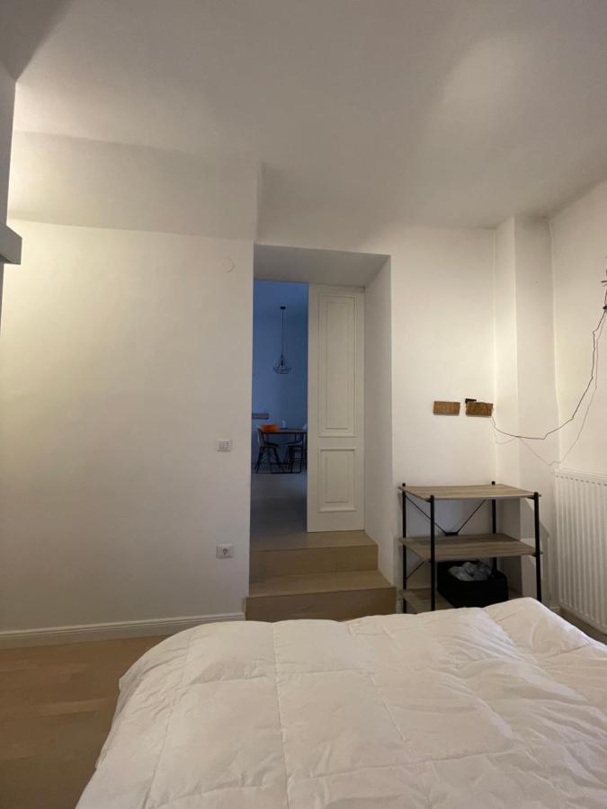 Gregor Apartment